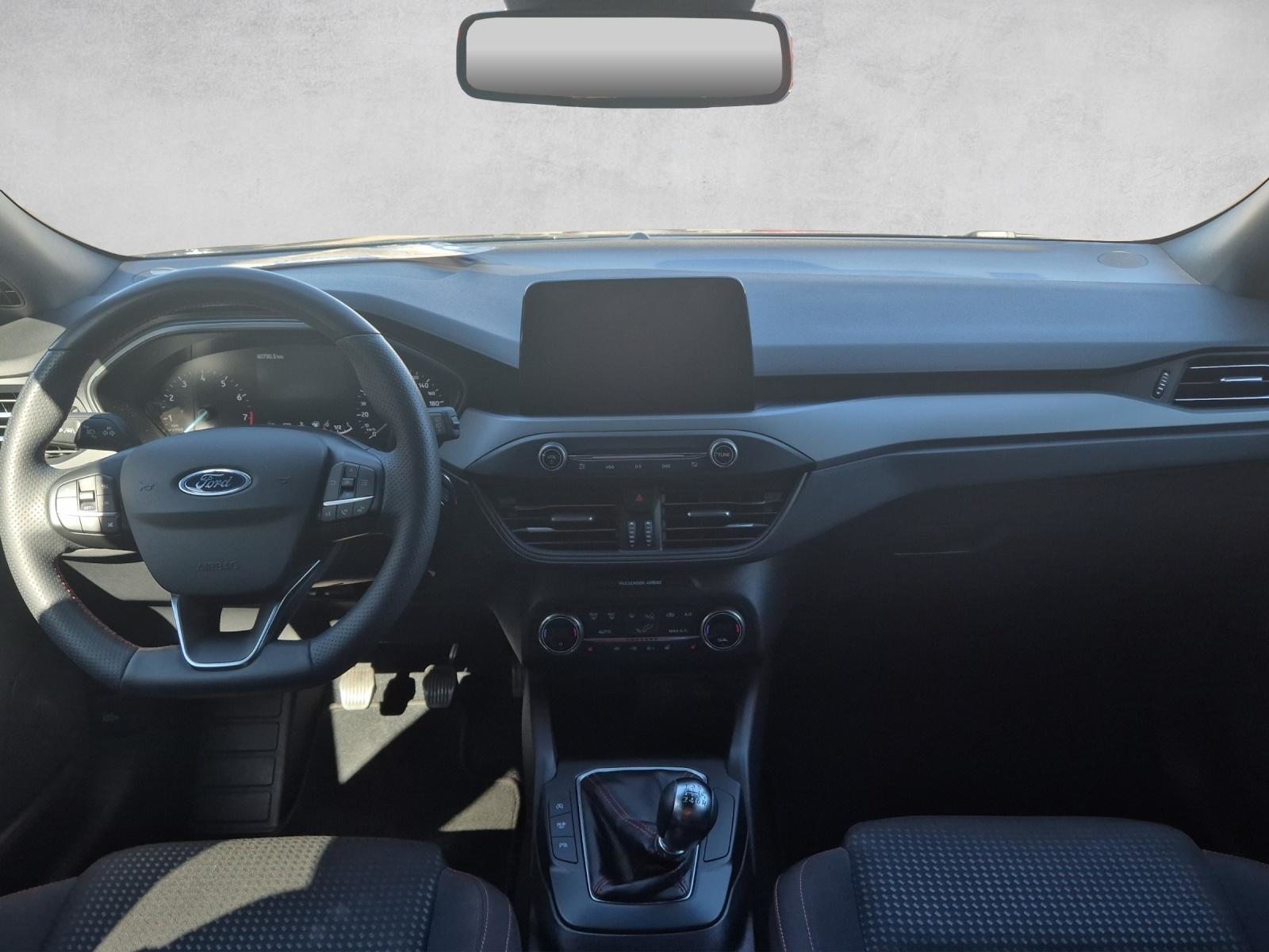 FORD Focus Station Wagon 1.0i EcoB Hybrid 125 ST-Line Style, Mild-Hybrid Benzin/Elektro, Occasion / Gebraucht, Handschaltung - 4