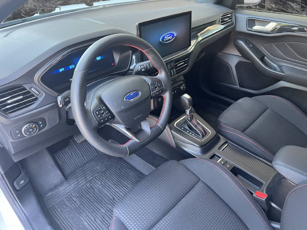 FORD Focus Station Wagon 1.0i EcoB Mild-Hybrid 155 ST-Line X, Mild-Hybrid Petrol/Electric, Second hand / Used, Automatic - 7