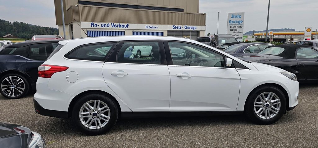 FORD Focus Station Wagon 1.6i Ti-VCT 125 Titanium, Benzin, Occasion / Gebraucht, Automatik - 5