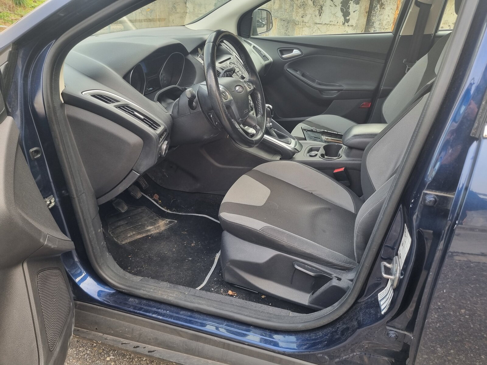 FORD Focus 1.0 SCTi Carving, Benzina, Occasioni / Usate, Manuale - 7
