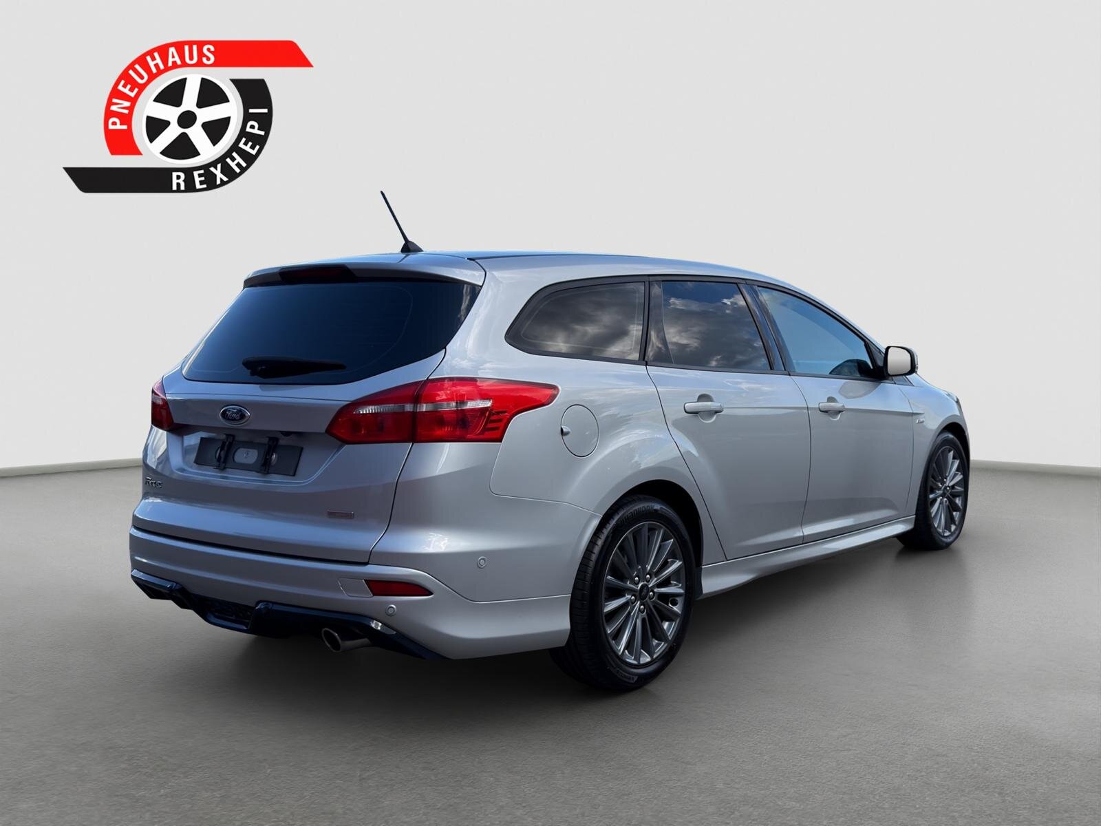 FORD Focus 1.5 SCTi ST Line Automatic, Essence, Occasion / Utilisé, Automatique - 6