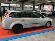 FORD Focus 1.6i Carving Automatic, Benzin, Occasion / Gebraucht, Automatik - 2