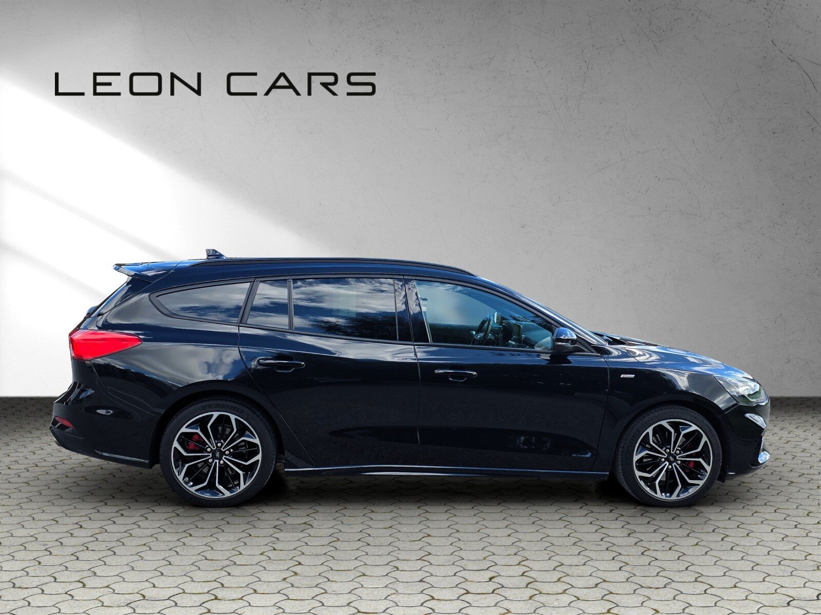 FORD Focus 1.5 SCTi ST Line X Automatic, Essence, Occasion / Utilisé, Automatique - 4
