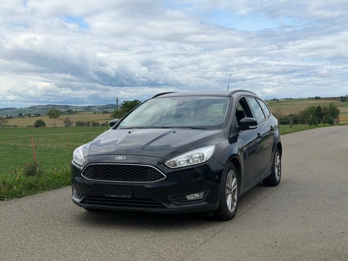 FORD Focus 1.0 SCTi Trend, Essence, Occasion / Utilisé, Manuelle