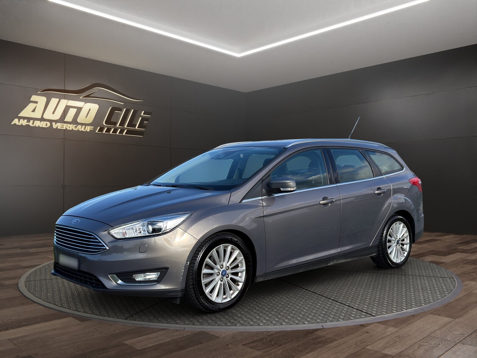 FORD Focus 1.5 SCTi Titanium