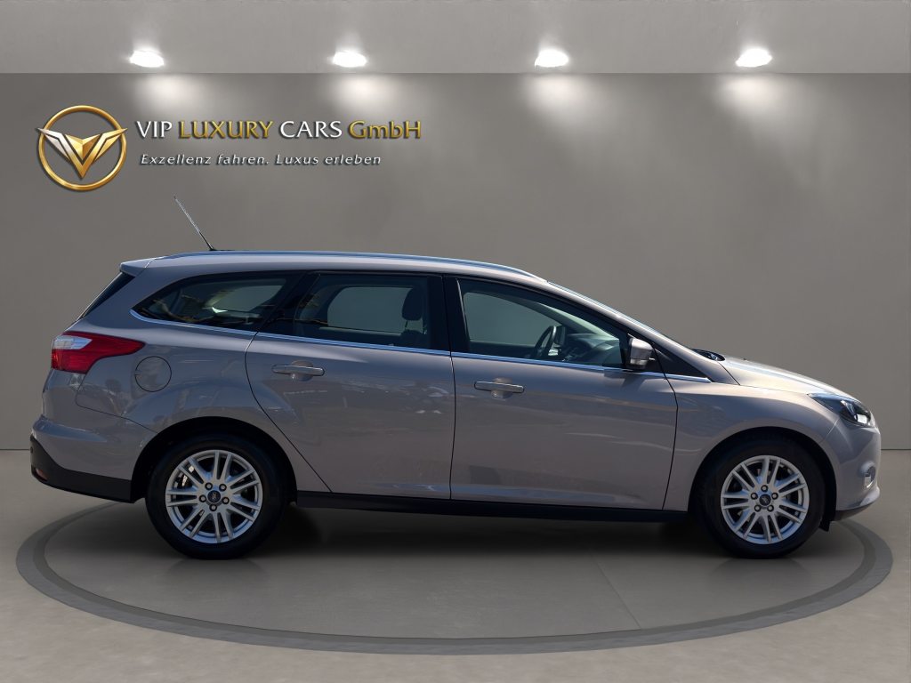 FORD FOCUS 1.6i Ti-VCT 125 Titanium, Petrol, Second hand / Used, Automatic - 4