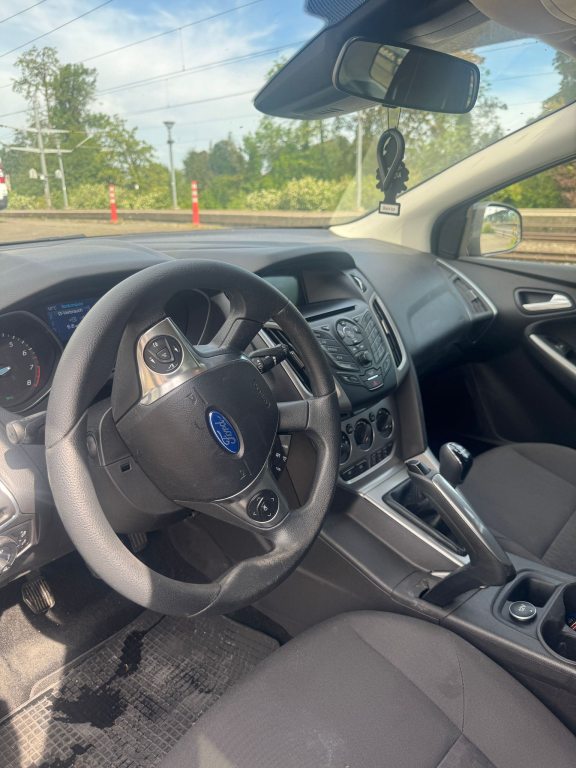 FORD FOCUS 1.0i EcoB 125 Titanium, Essence, Occasion / Utilisé, Manuelle - 5