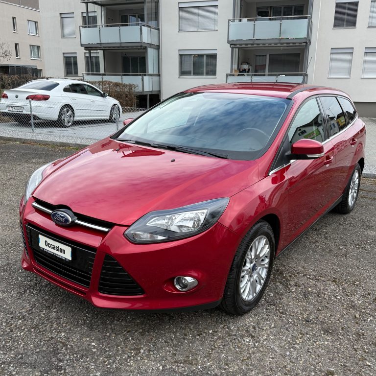 FORD FOCUS 1.6i EcoB SCTi 150 Titanium