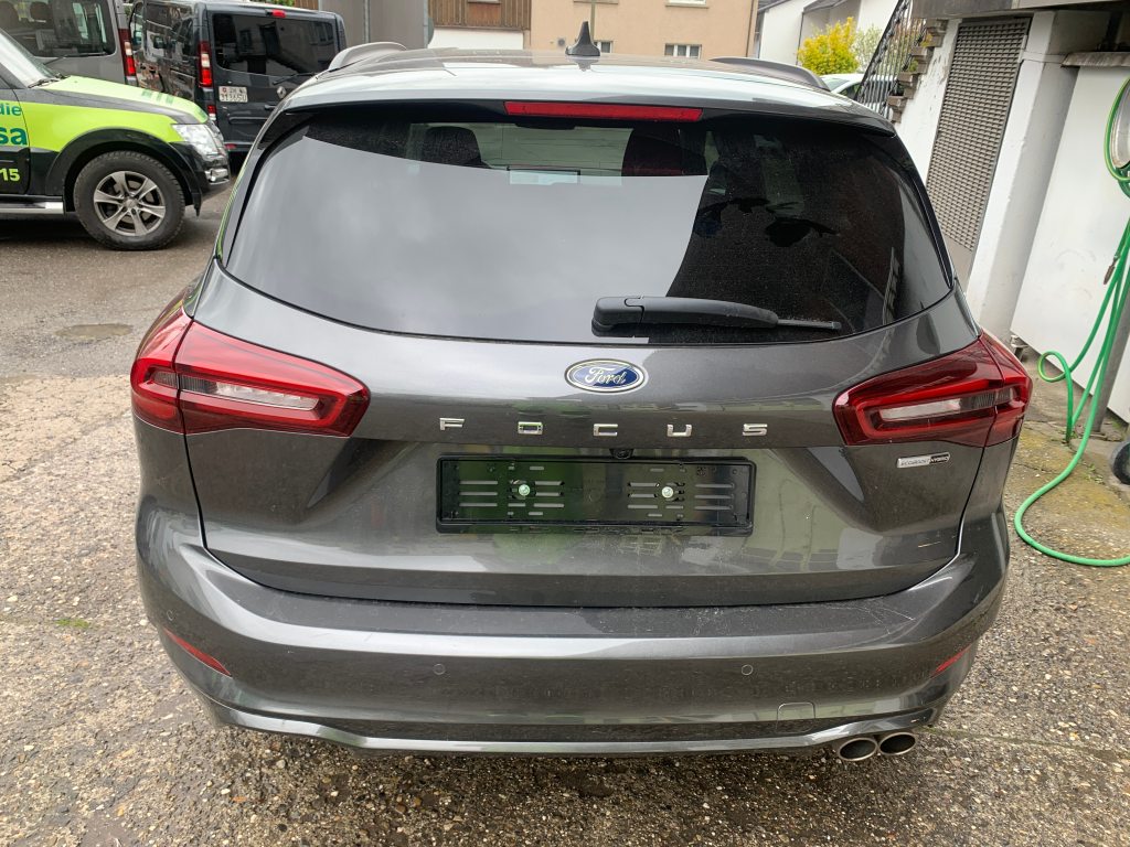 FORD FOCUS 1.0i EcoB Hybrid 155 ST-Line X, Mild-Hybrid Petrol/Electric, Second hand / Used, Automatic - 7