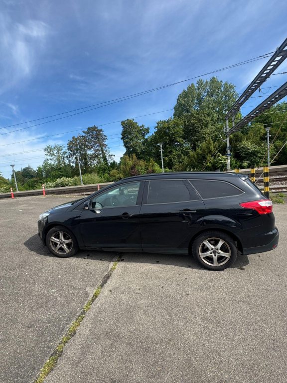 FORD FOCUS 1.0i EcoB 125 Titanium, Essence, Occasion / Utilisé, Manuelle - 4
