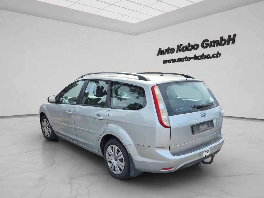 FORD FOCUS 2.0i 16V Carving, Essence, Occasion / Utilisé, Automatique - 5