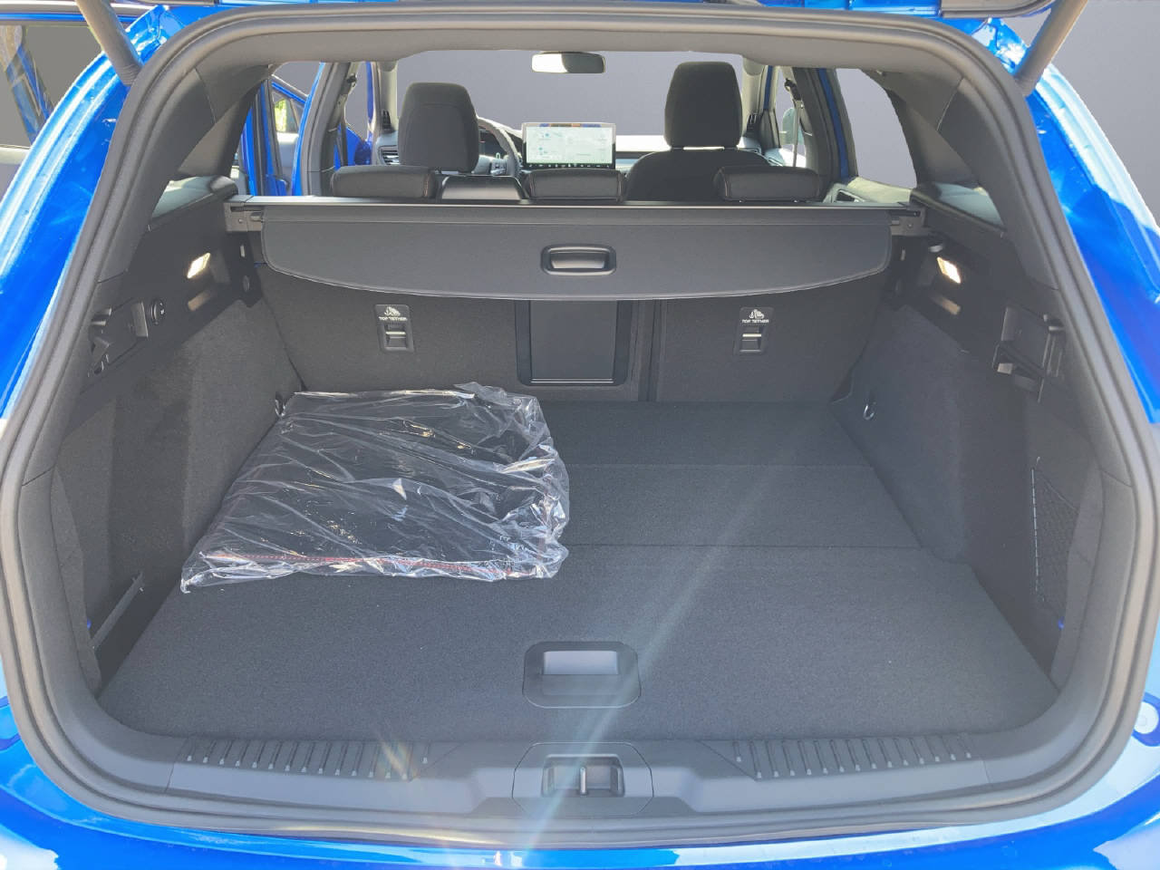 FORD Focus Station Wagon 1.0i mHEV 155 PS ST-Line X, Mild-Hybrid Petrol/Electric, Ex-demonstrator, Automatic - 7
