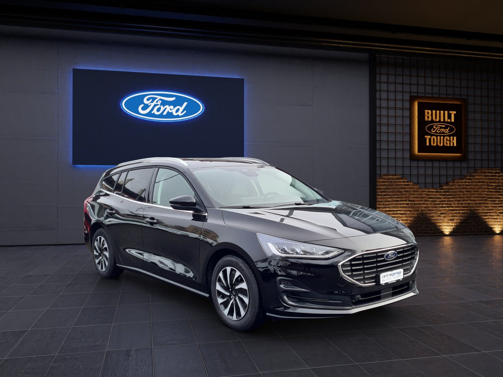 FORD Focus Kombi 1.0i EcoBoost Hybrid 155 PS Titanium X AUTOMAT