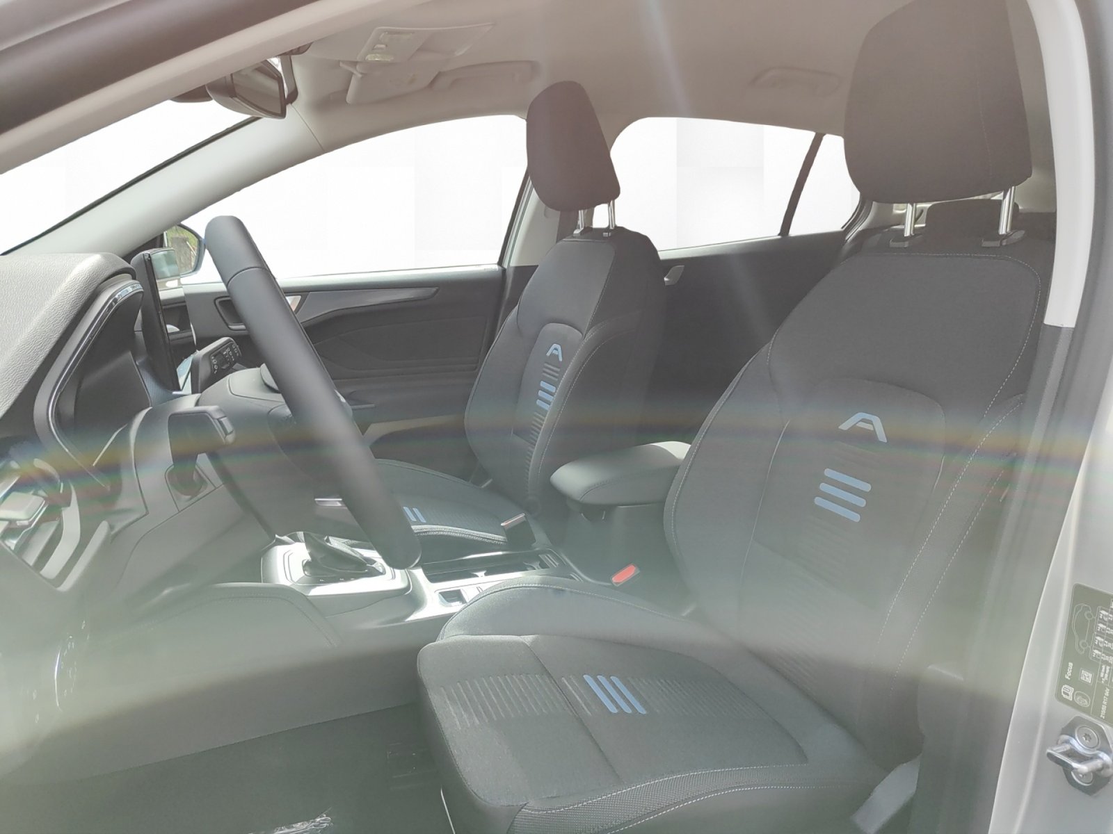 FORD Focus 2018-, Mild-Hybrid Benzin/Elektro, Vorführwagen, Automatik - 6