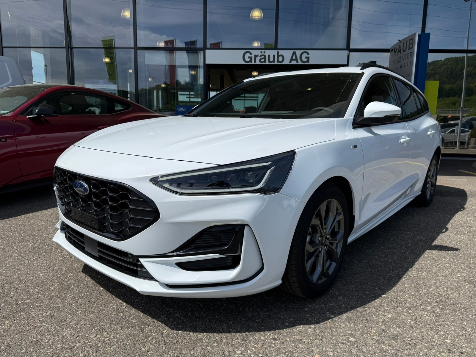 FORD Focus 1.0 MHEV ST-Line X Automat