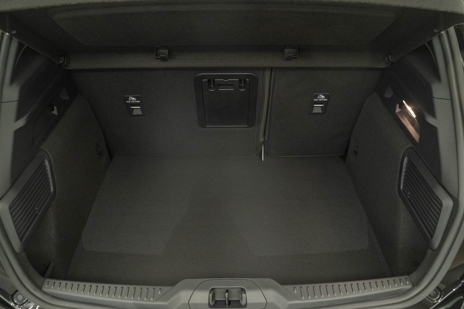 FORD Focus 1.0i EcoB Hybrid 155 ST-Line X, Mild-Hybrid Benzin/Elektro, Neuwagen, Automat - 5