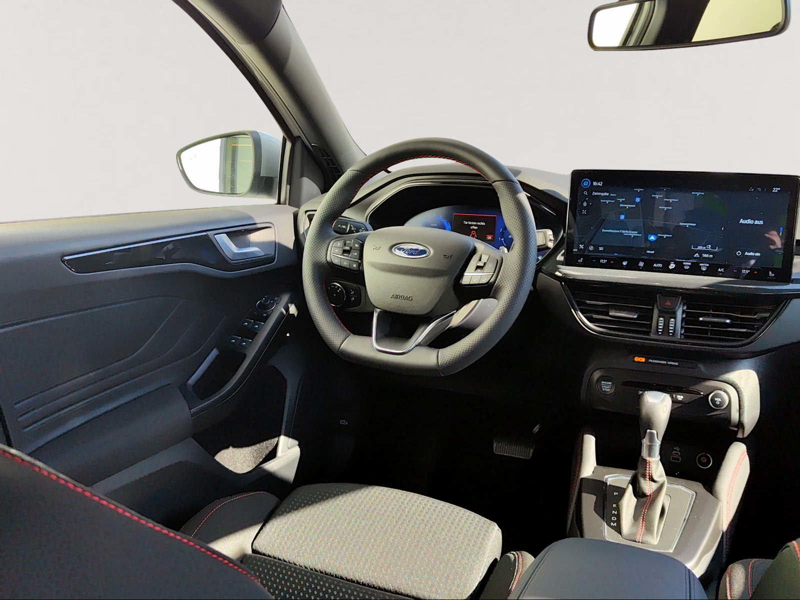 FORD Focus 1.0 MHEV ST-Line X Automat, Mild-Hybrid Petrol/Electric, New car, Automatic - 6