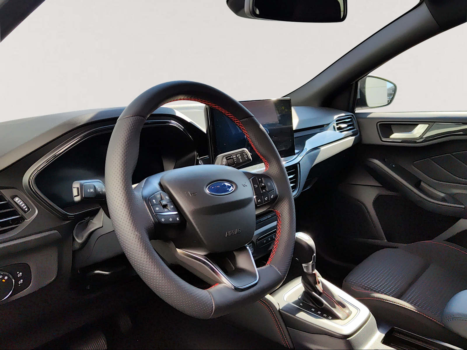 FORD Focus 1.0 MHEV ST-Line X Automat, Mild-Hybrid Petrol/Electric, New car, Automatic - 7