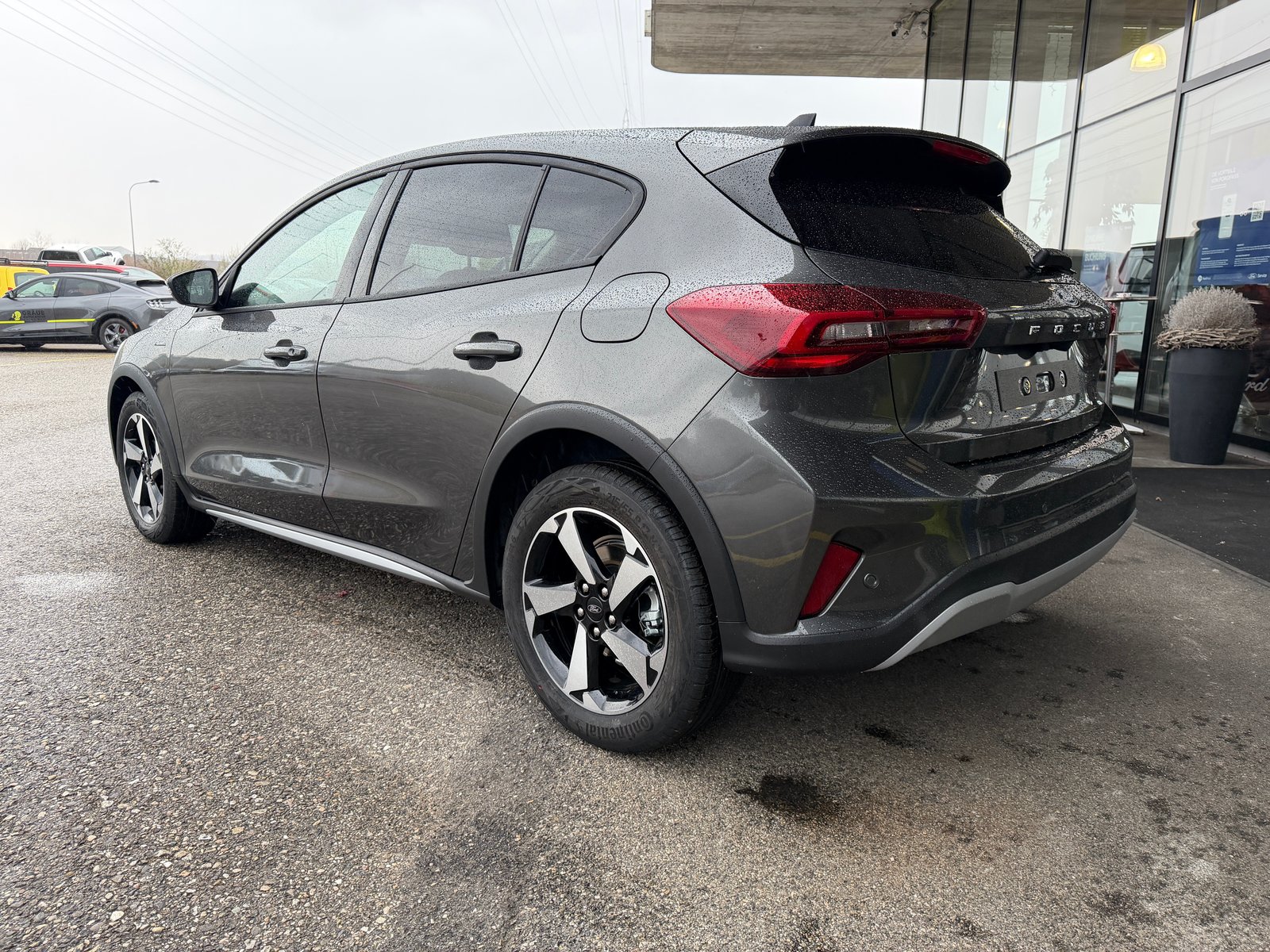 FORD Focus 1.0 MHEV Active X Automat, Mild-Hybrid Benzin/Elektro, Neuwagen, Automatik - 6