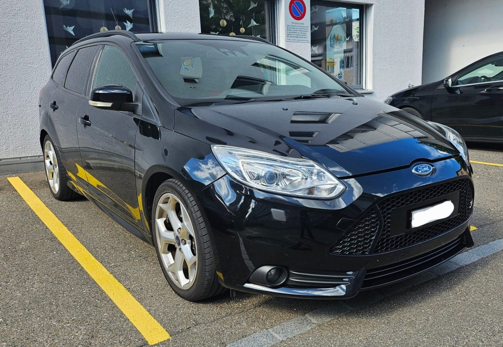 FORD FOCUS 2.0i EcoB SCTi ST-2, Benzin, Occasion / Gebraucht, Handschaltung - 2
