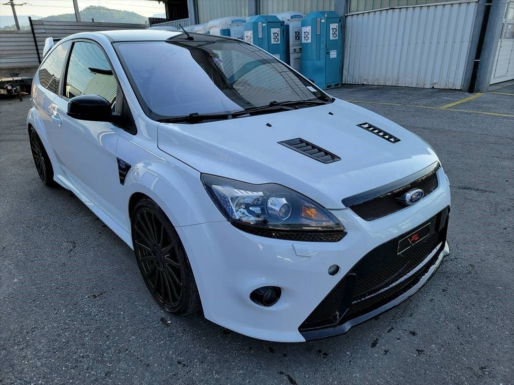 FORD Focus 2.5 Turbo RS, Benzin, Occasion / Gebraucht, Handschaltung - 7