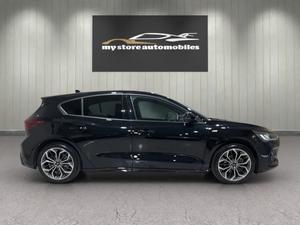 FORD Focus 1.0 MHEV ST-Line Automat