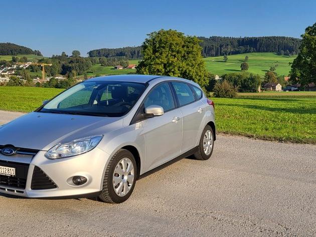FORD Focus 1.6i Ti-VCT 125 Trend, Petrol, Second hand / Used, Automatic