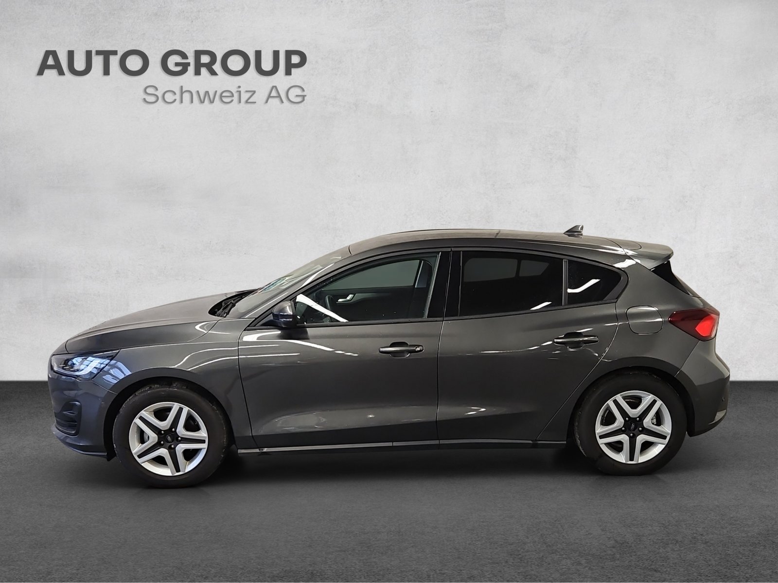 FORD Focus 1.0 MHEV Cool Connect Automatic, Mild-Hybrid Petrol/Electric, Second hand / Used, Automatic - 3