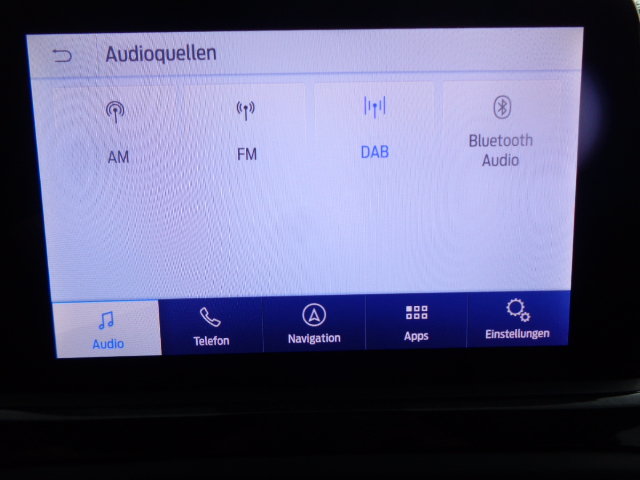 FORD Focus 1.0i EcoB 125 ST-Line, Petrol, Second hand / Used, Manual - 7