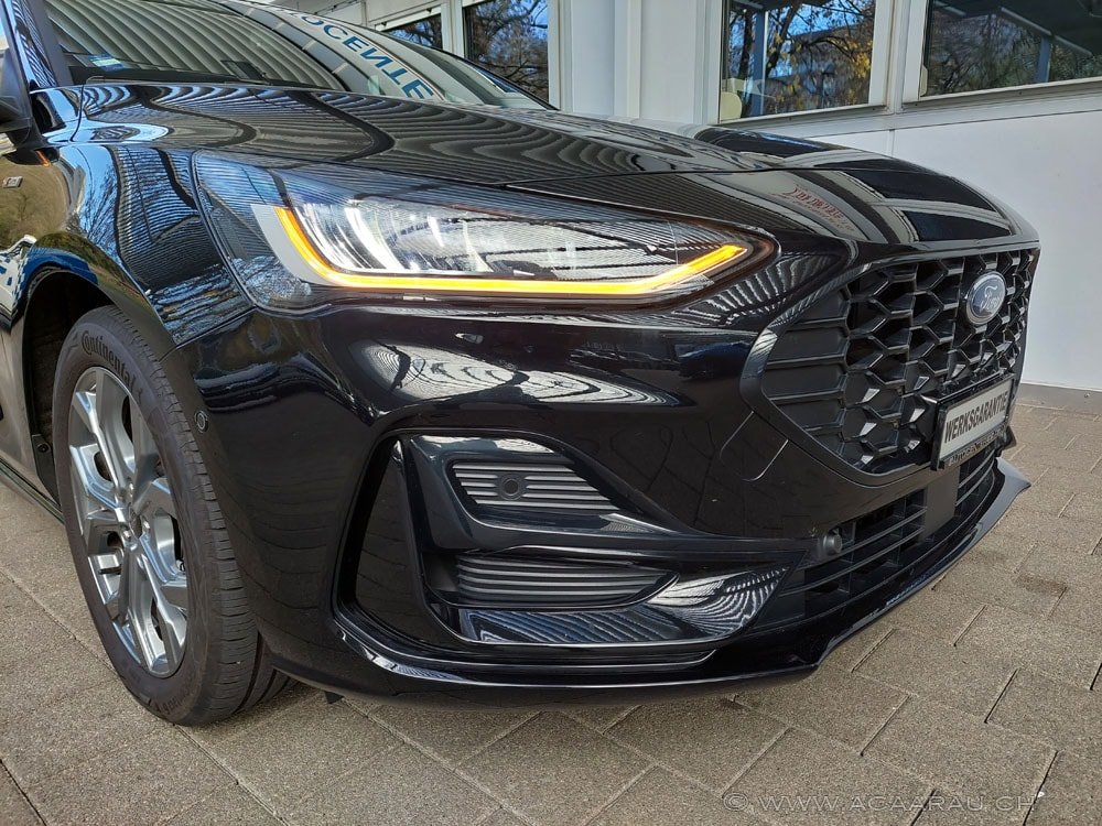 FORD Focus 1.0 MHEV ST-Line X Automat / Video : https://youtu.be/, Hybride Léger Essence/Électricité, Occasion / Utilisé, Automatique - 7