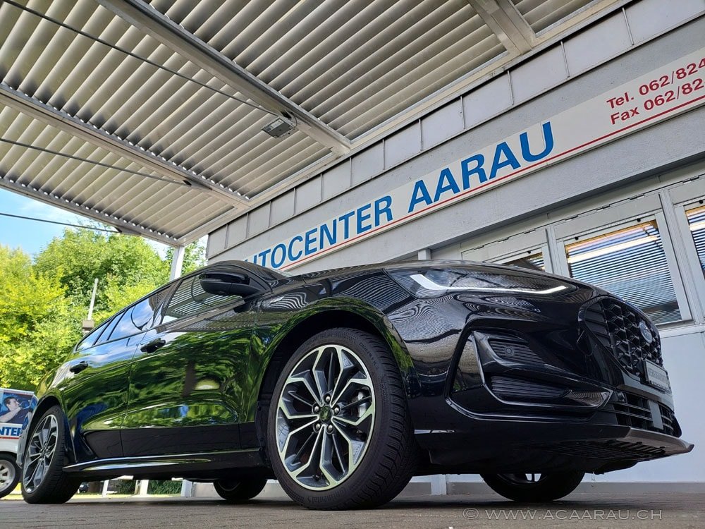FORD Focus 1.0 MHEV ST-Line X Automat / Video : https://youtu.be/, Mild-Hybrid Petrol/Electric, Second hand / Used, Automatic - 2