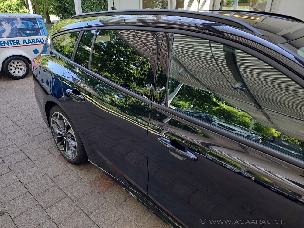 FORD Focus 1.0 MHEV ST-Line X Automat / Video : https://youtu.be/, Mild-Hybrid Petrol/Electric, Second hand / Used, Automatic - 6