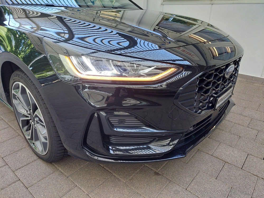 FORD Focus 1.0 MHEV ST-Line X Automat / Video : https://youtu.be/, Mild-Hybrid Petrol/Electric, Second hand / Used, Automatic - 7