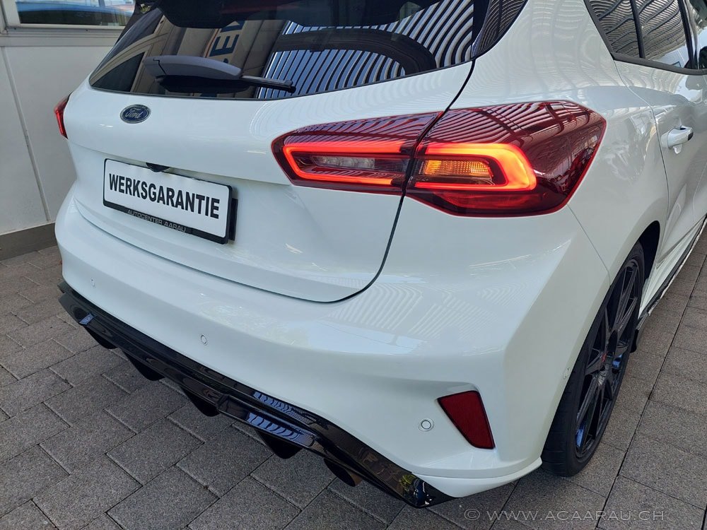 FORD Focus 2.3 ST X Performance 6- Gang / Video : https://youtu.b, Benzina, Occasioni / Usate, Manuale - 7