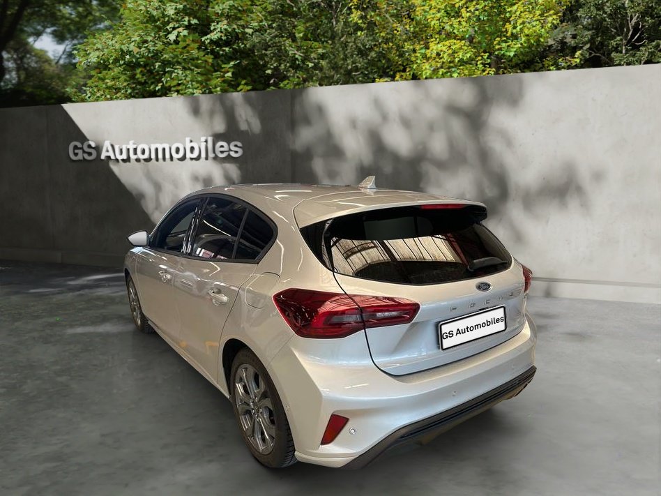 FORD Focus 1.0 MHEV ST-Line X Automat, Hybride Léger Essence/Électricité, Occasion / Utilisé, Automatique - 4