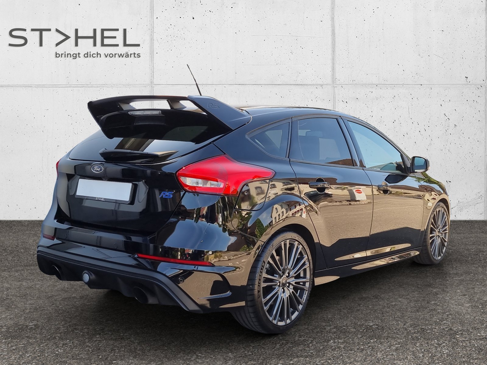 FORD Focus 2.3 EcoB RS, Petrol, Second hand / Used, Manual - 5