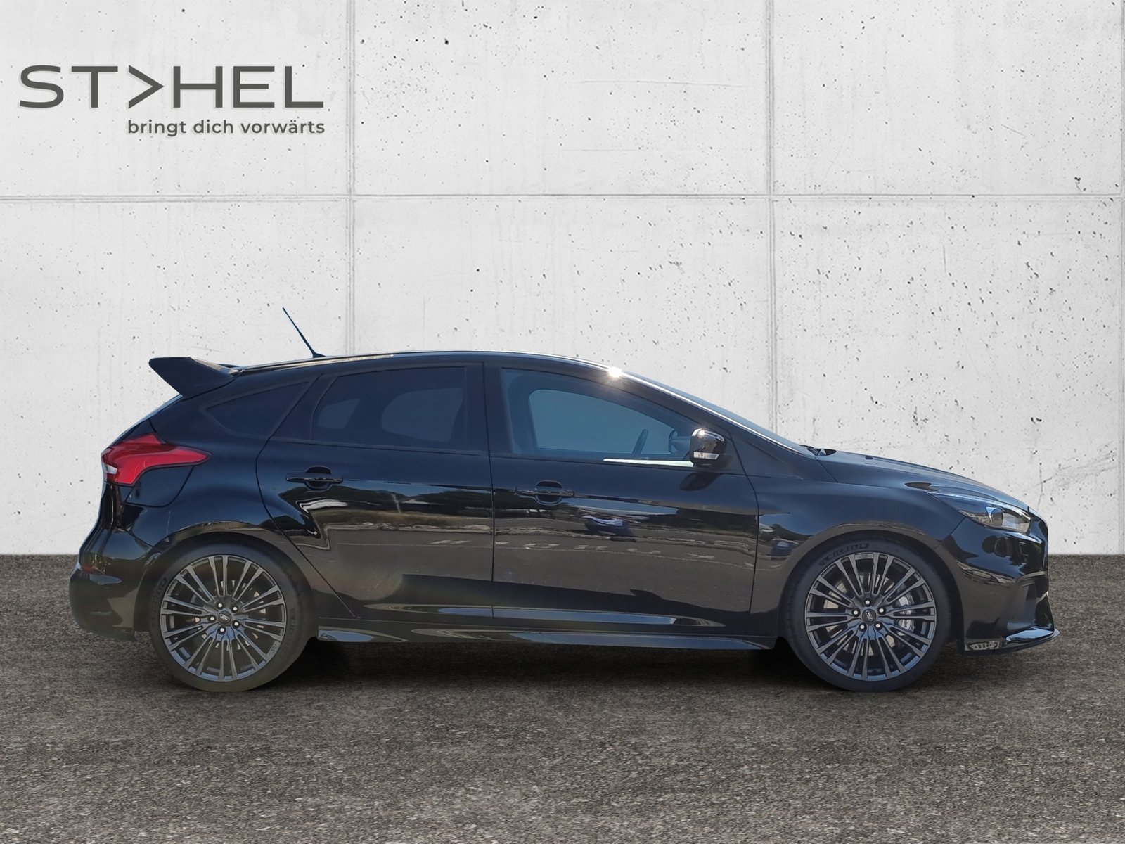 FORD Focus 2.3 EcoB RS, Petrol, Second hand / Used, Manual - 6