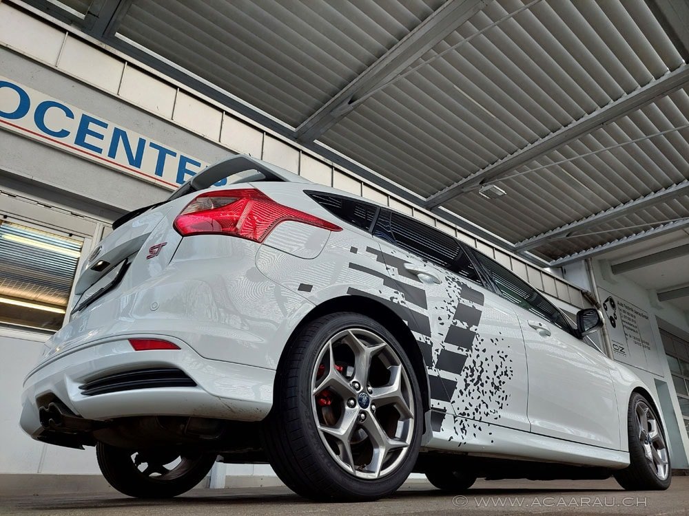 FORD Focus 2.0 SCTi ST-2 / Video : https://youtu.be/LNLahxC_uNo /, Petrol, Second hand / Used, Manual - 3