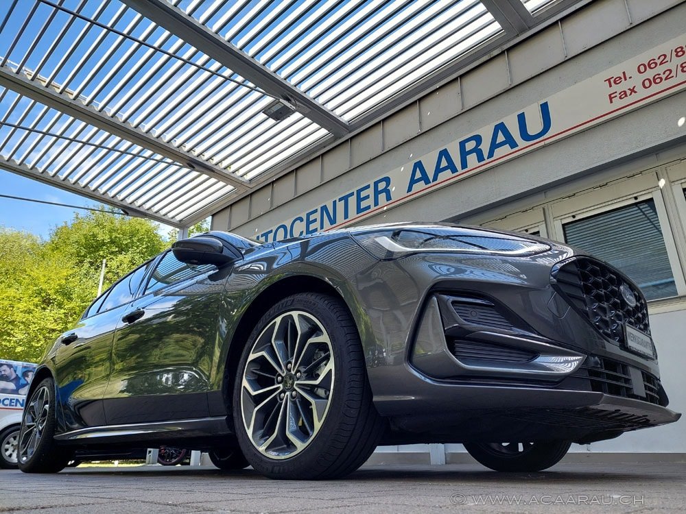 FORD Focus 1.0 MHEV ST-Line X Automat / Video : https://youtu.be/, Hybride Léger Essence/Électricité, Occasion / Utilisé, Automatique - 2