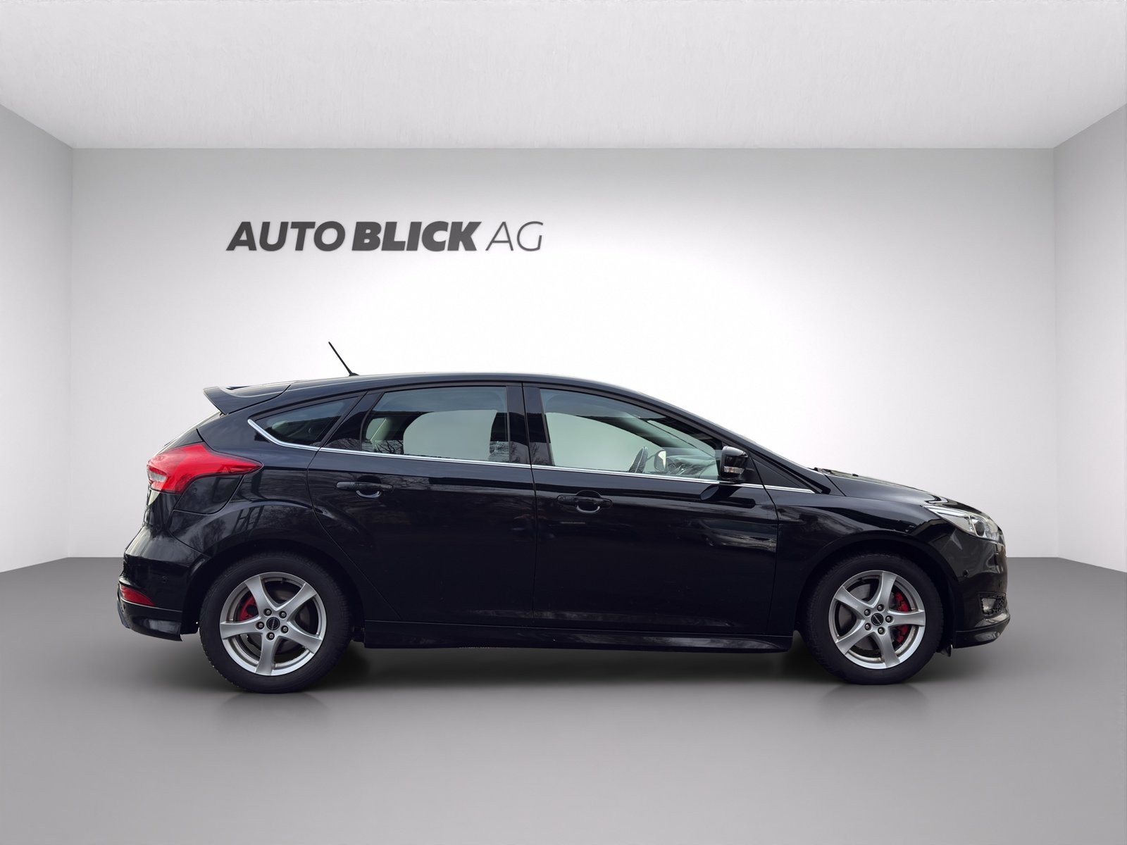 FORD Focus 1.5 SCTi Titanium X, Petrol, Second hand / Used, Manual - 4