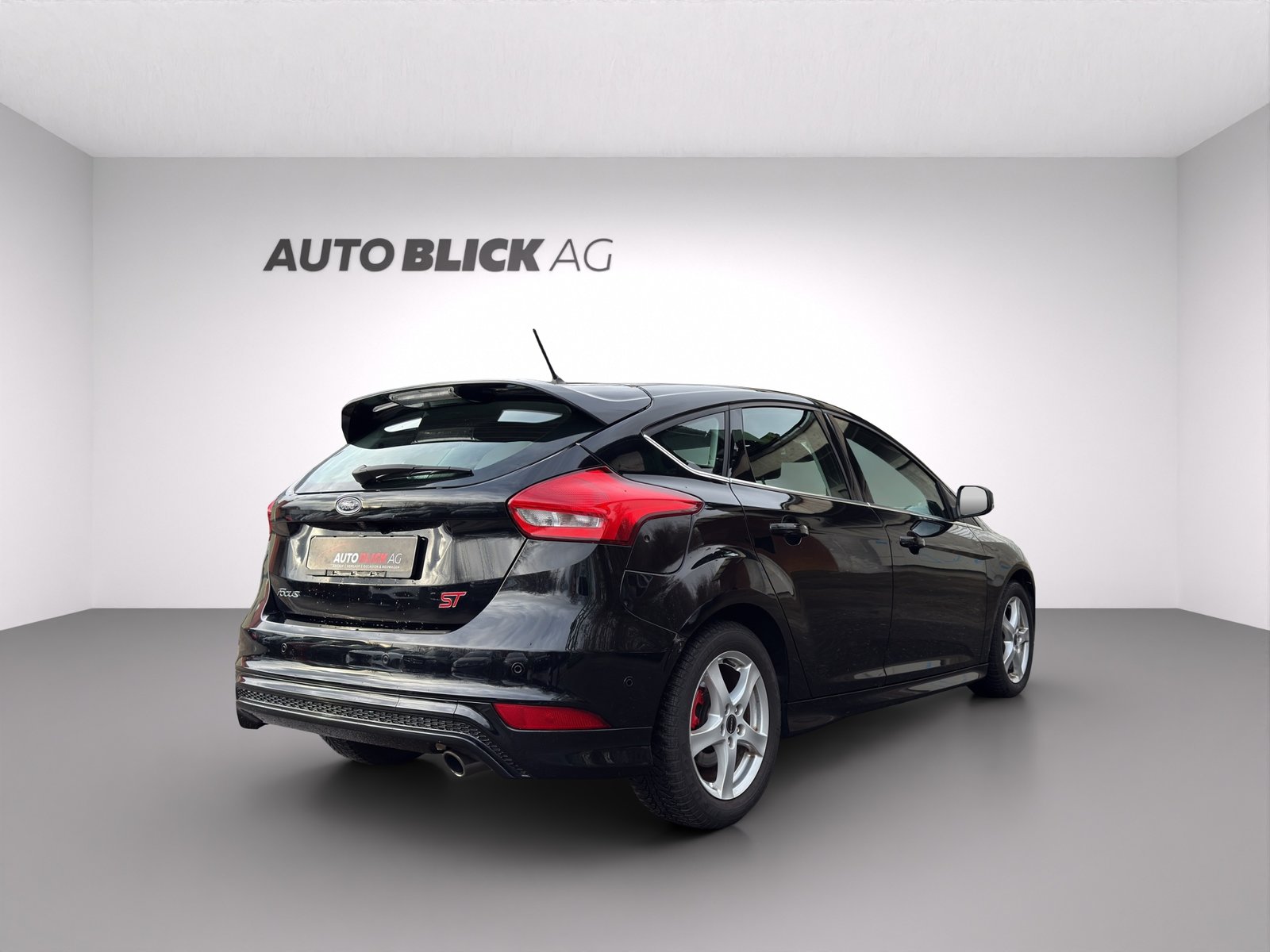 FORD Focus 1.5 SCTi Titanium X, Petrol, Second hand / Used, Manual - 6