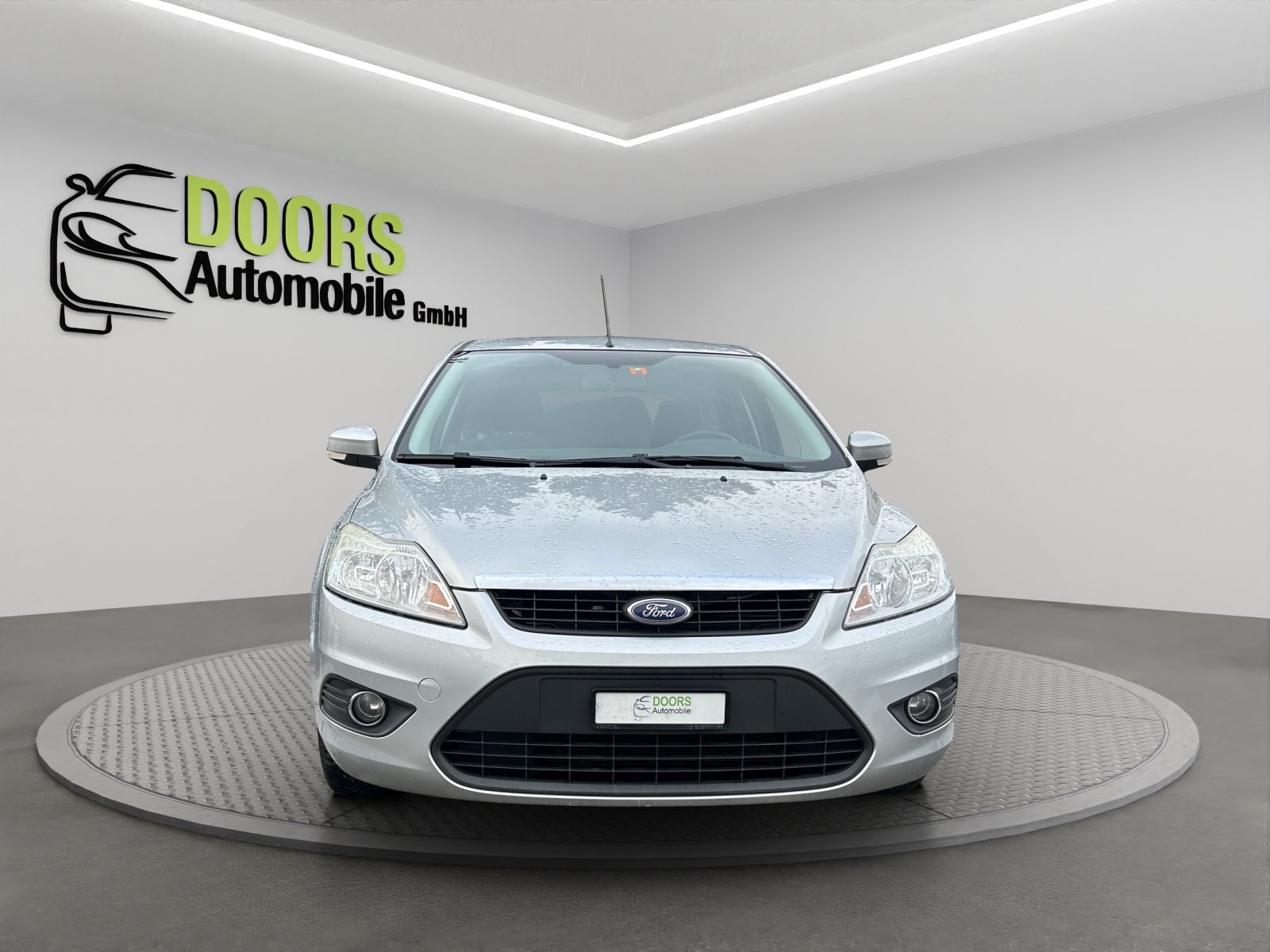 FORD Focus 1.6i Carving, Benzin, Occasion / Gebraucht, Handschaltung - 2