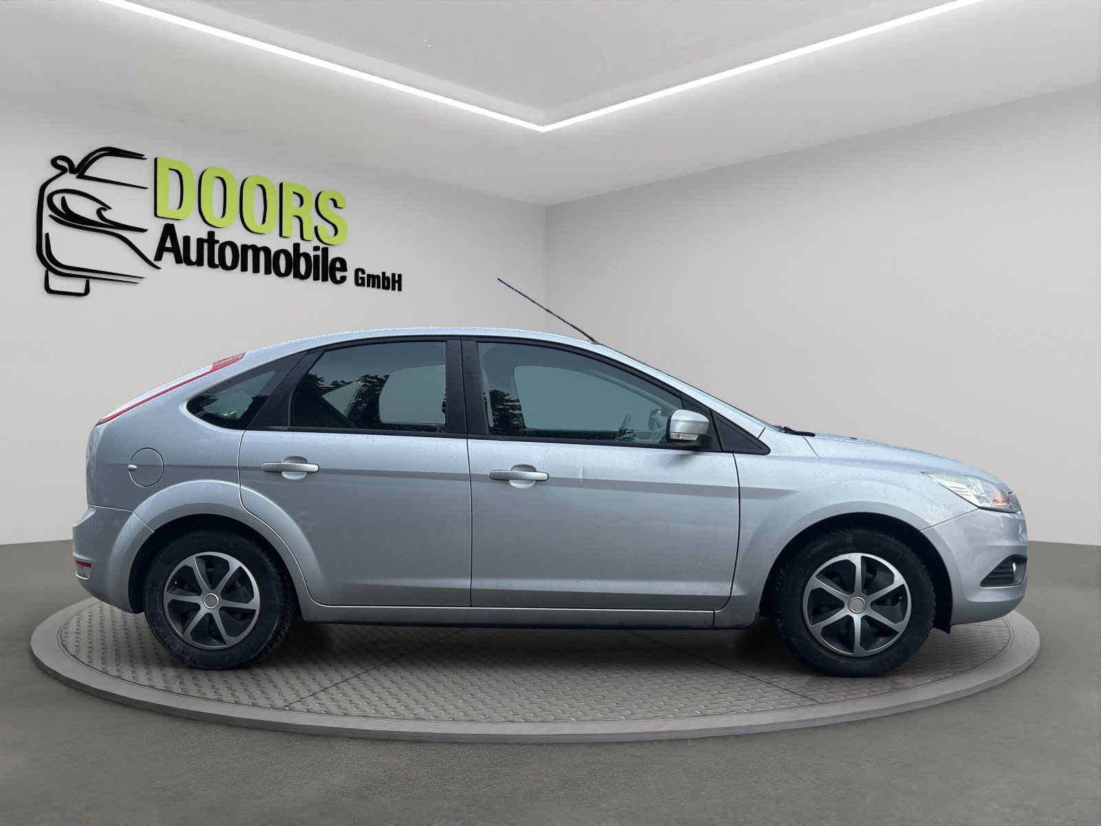 FORD Focus 1.6i Carving, Benzin, Occasion / Gebraucht, Handschaltung - 7