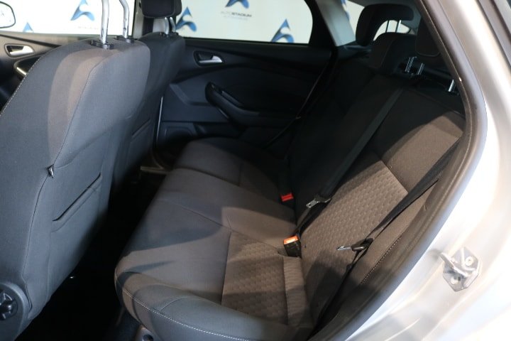 FORD Focus 1.0 SCTi Titanium, Benzin, Occasion / Gebraucht, Handschaltung - 6