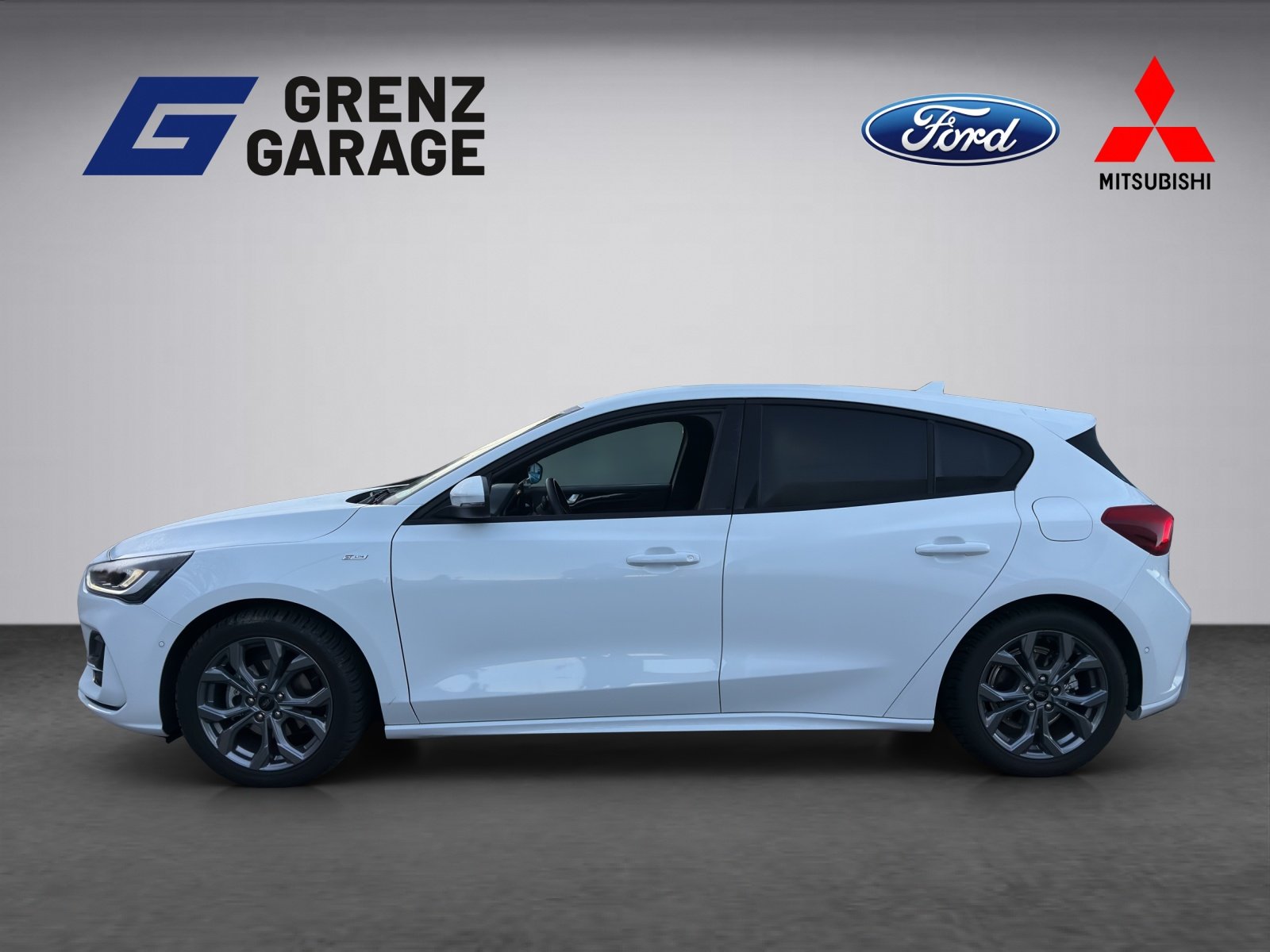 FORD Focus 1.0i EcoB Hybrid 125 ST-Line, Mild-Hybrid Petrol/Electric, Second hand / Used, Automatic - 2