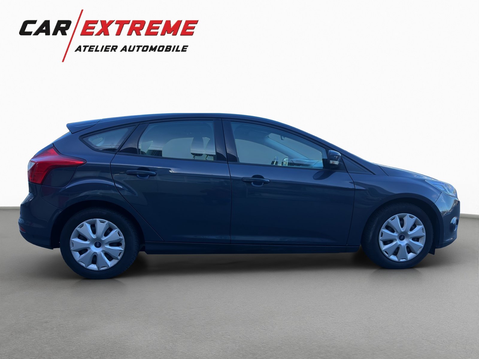FORD Focus 1.6i VCT Winner PowerShift, Petrol, Second hand / Used, Automatic - 4