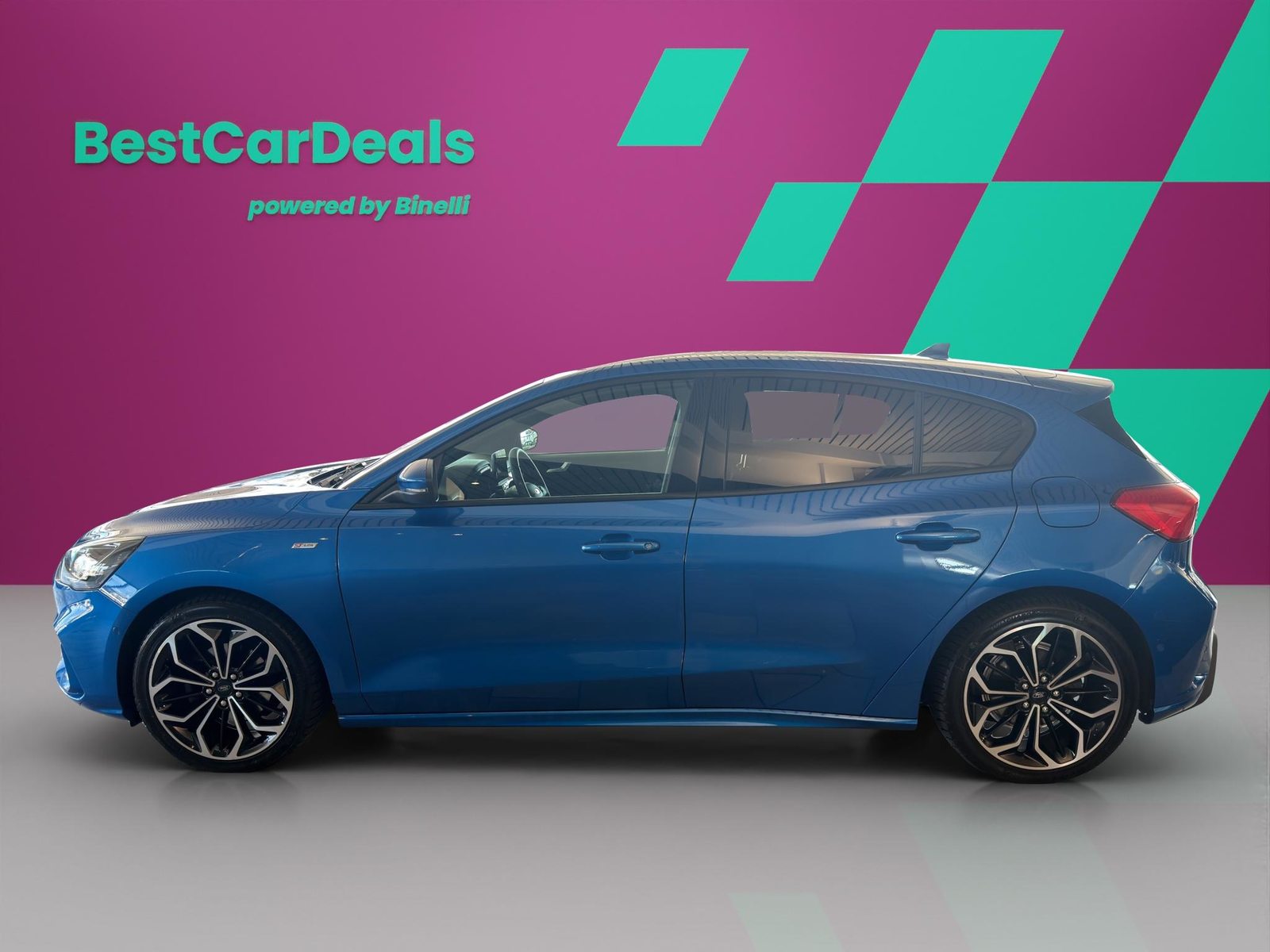 FORD Focus 1.0i EcoB Hybrid 155 ST-Line, Mild-Hybrid Petrol/Electric, Second hand / Used, Manual - 6