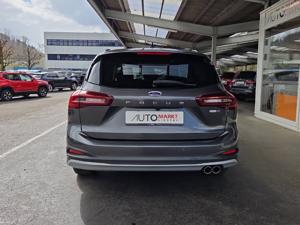 FORD Focus 2.3 EcoB ST Pack Styling, Essence, Occasion / Utilisé, Manuelle - 7