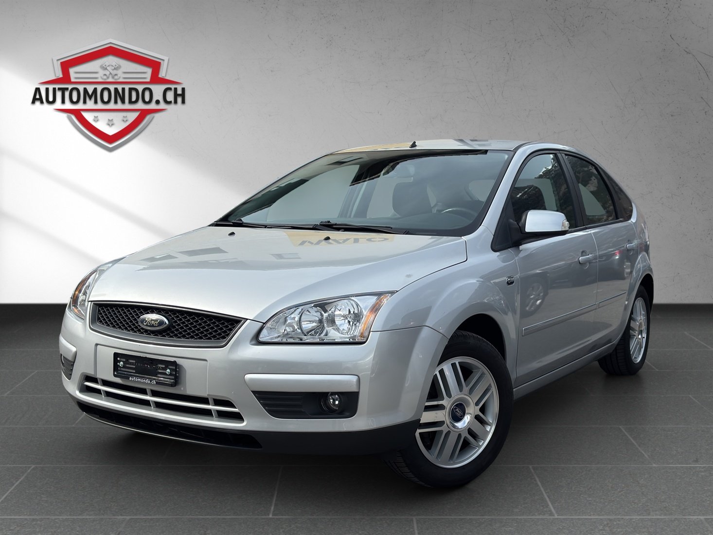 FORD Focus 2.0i Ghia