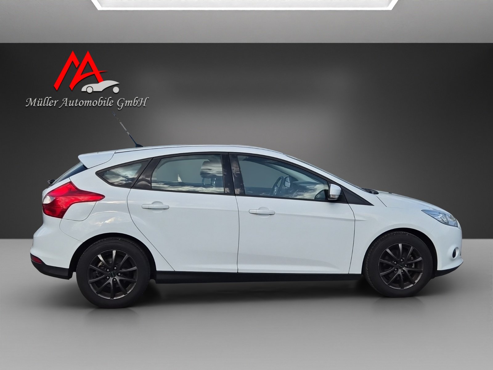 FORD Focus 1.0 SCTi Trend, Benzin, Occasion / Gebraucht, Handschaltung - 3